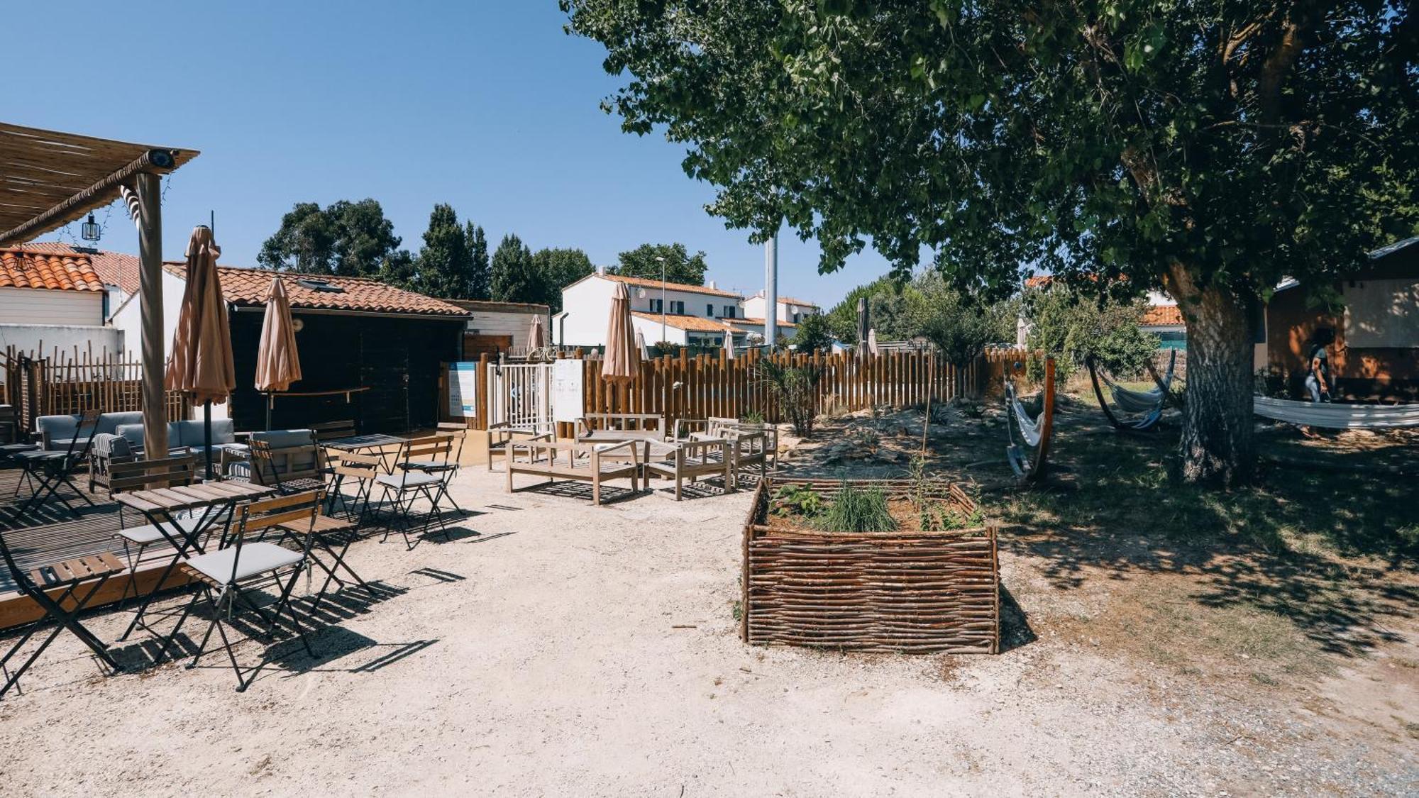 Camping La Pree Les Portes-en-Re Luaran gambar
