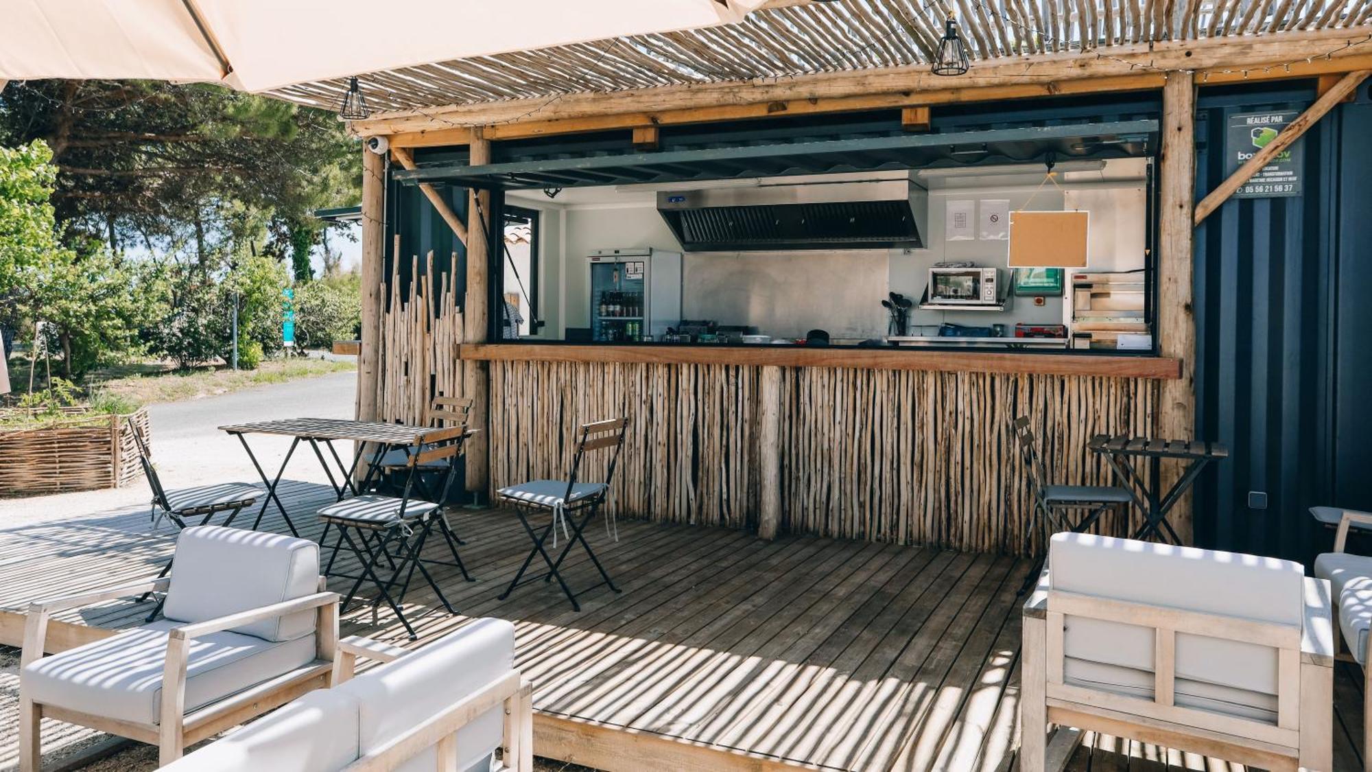 Camping La Pree Les Portes-en-Re Luaran gambar